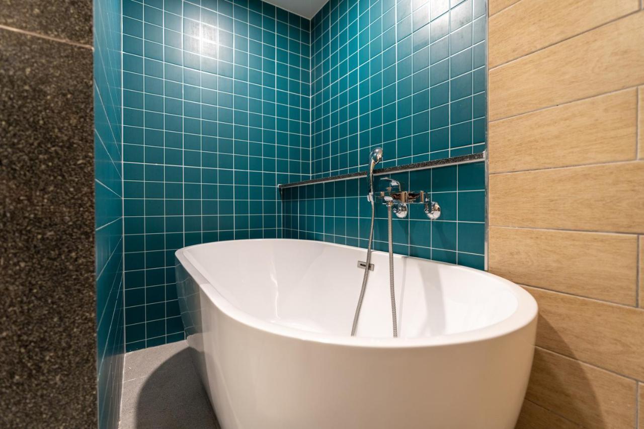 Jecheon Hound Hotel Chechon ภายนอก รูปภาพ