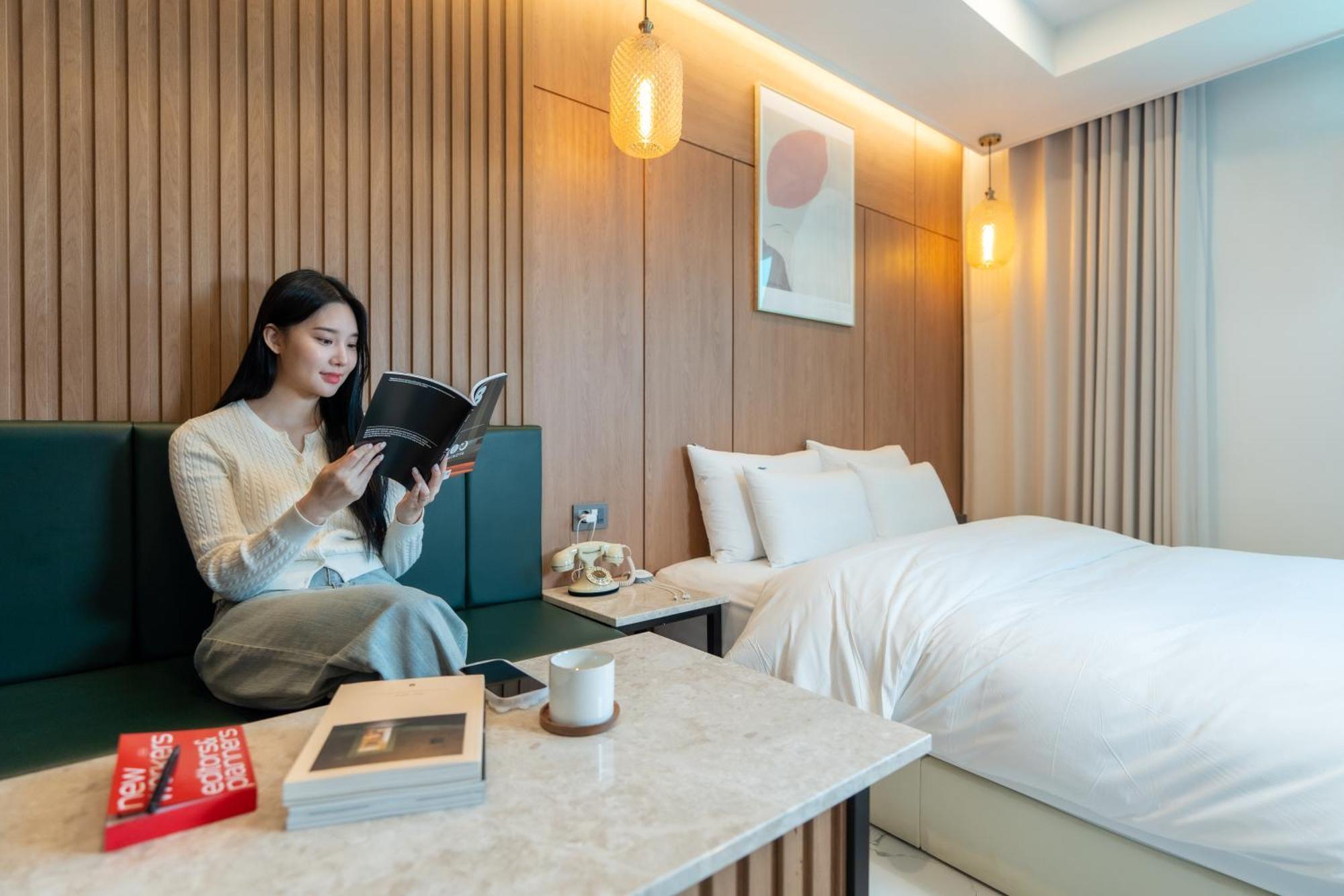 Jecheon Hound Hotel Chechon ภายนอก รูปภาพ